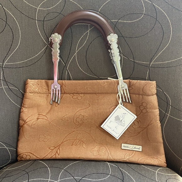 isabellas journey Handbags - NWT Isabella’s Journey Unique Tapestry Fork Purse